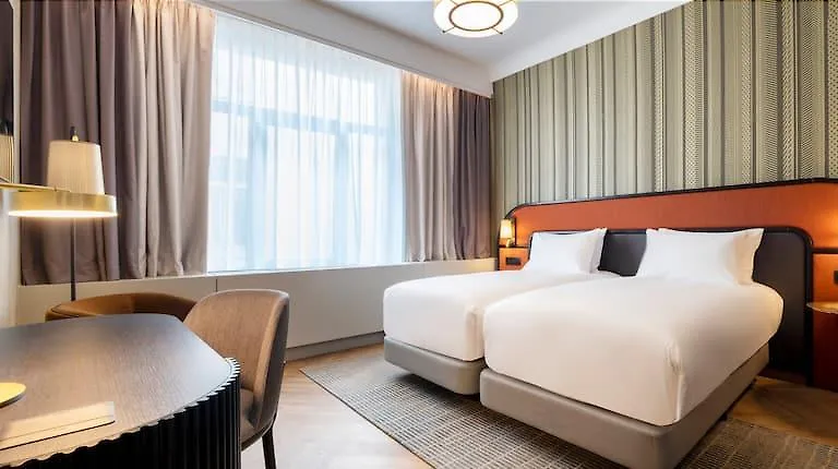 ****  Doubletree By Hilton Brussels City Hotel Bélgica