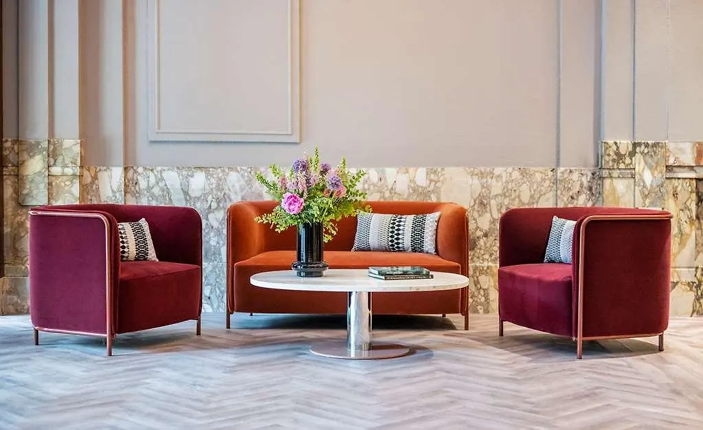 Saint-Josse-ten-Noode Doubletree By Hilton Brussels City 4*,
